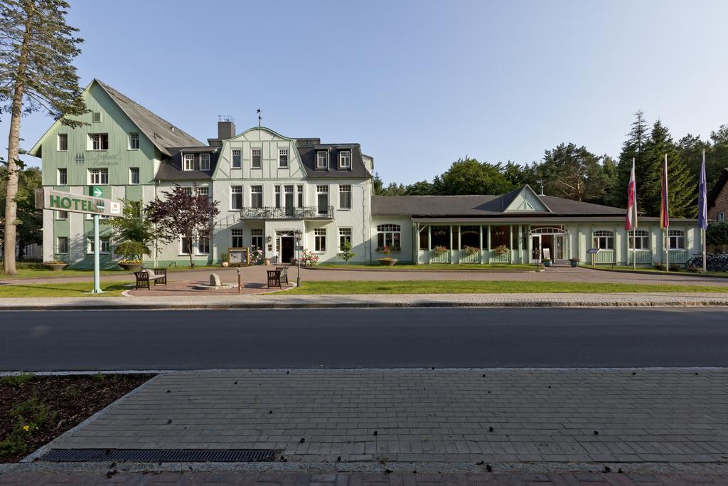 Seehotel Ecktannen Waren  Exterior photo