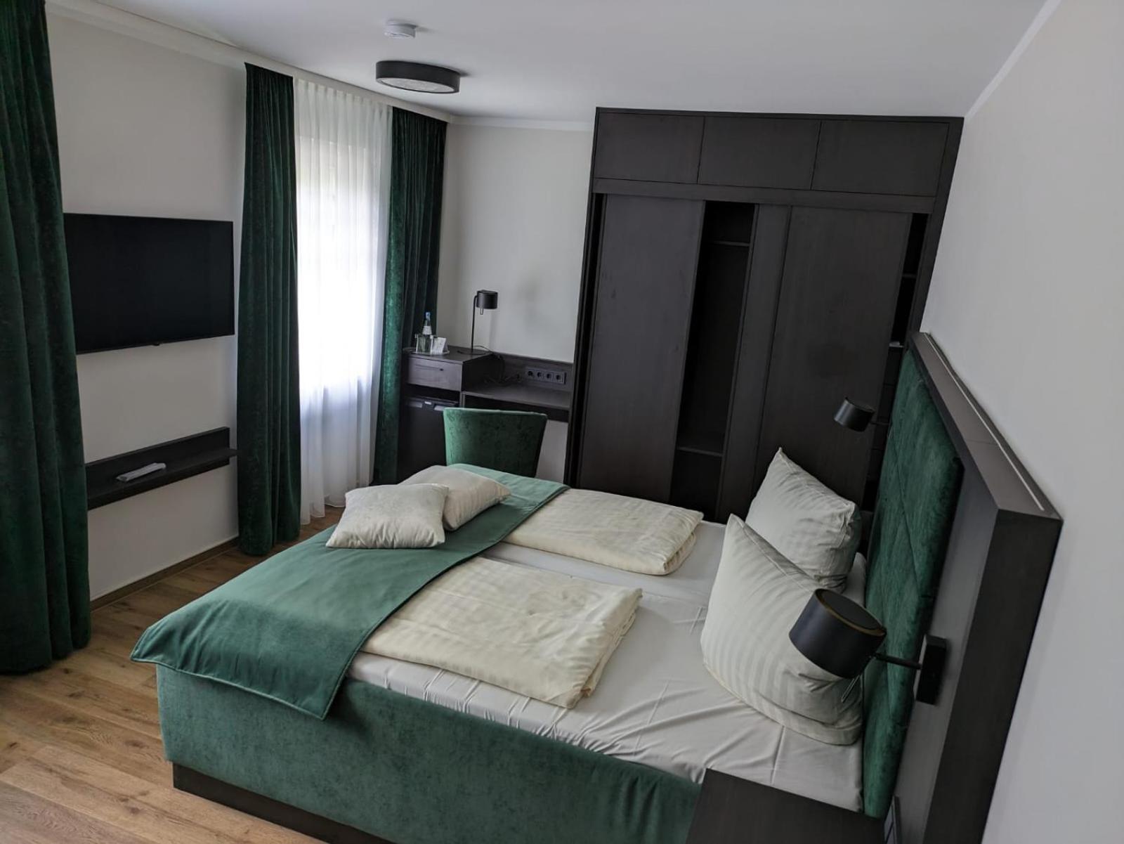 Seehotel Ecktannen Waren  Exterior photo