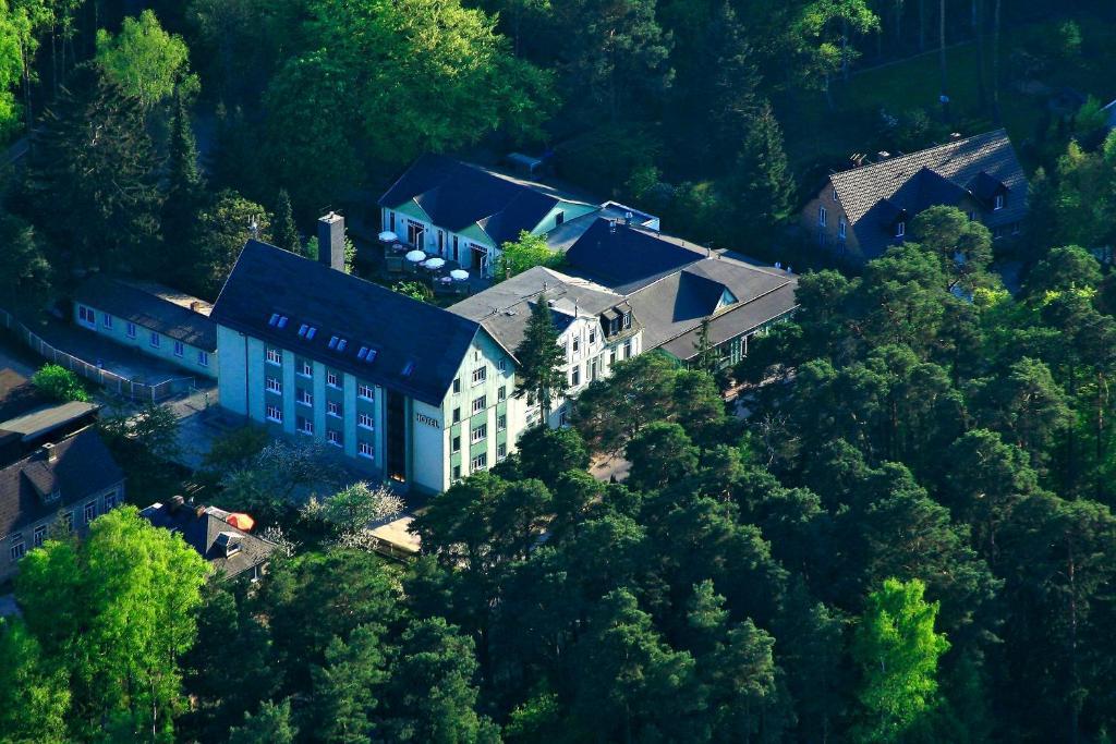 Seehotel Ecktannen Waren  Exterior photo