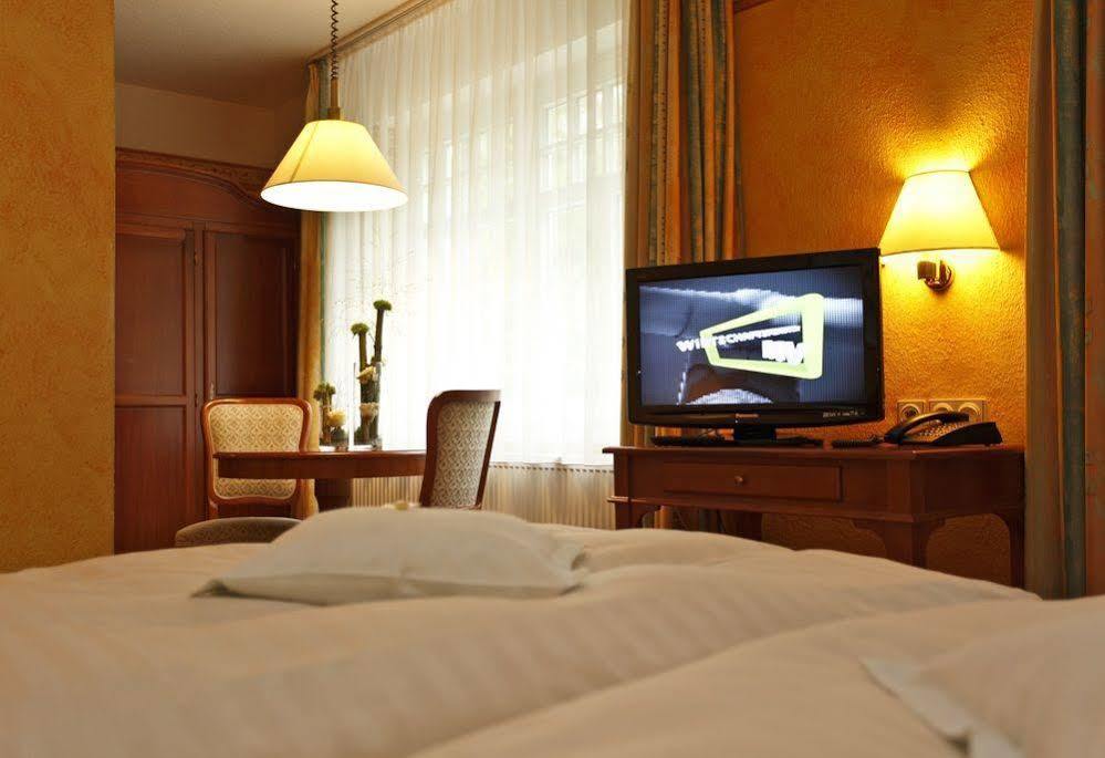 Seehotel Ecktannen Waren  Exterior photo